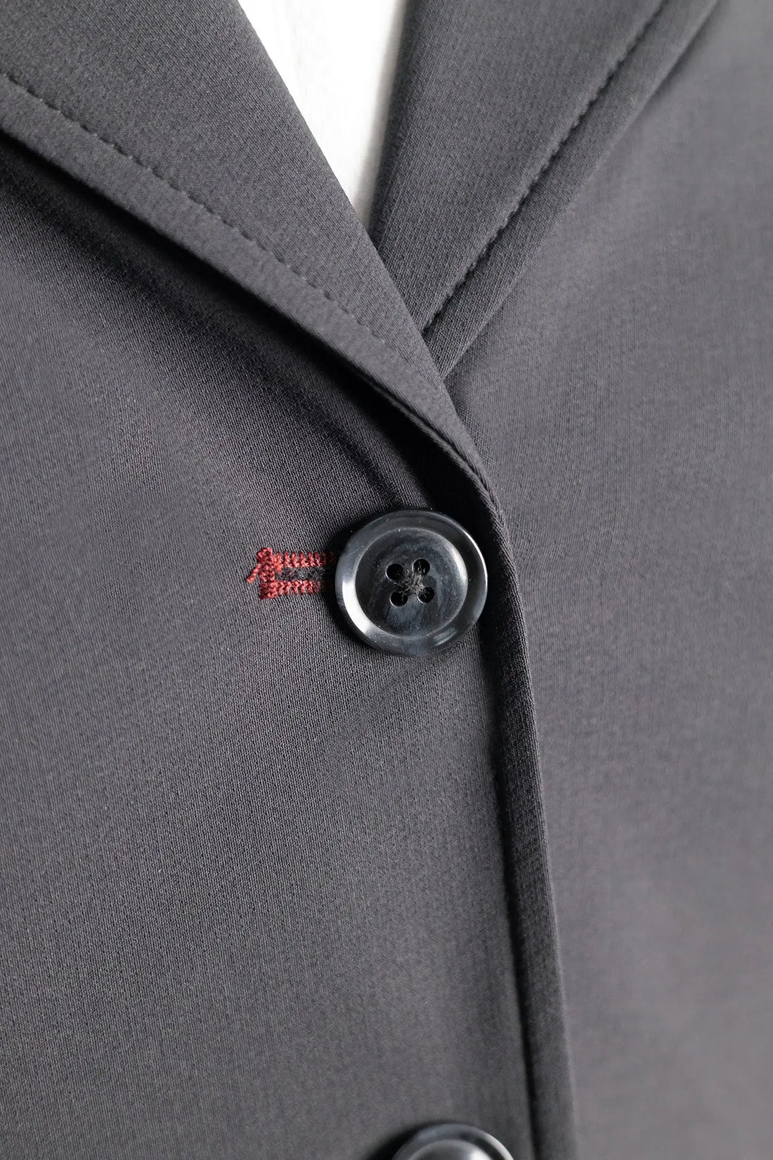Grand Prix Ladies EQJ Classic 3 Button Show Jacket, Black with Burgundy Collar